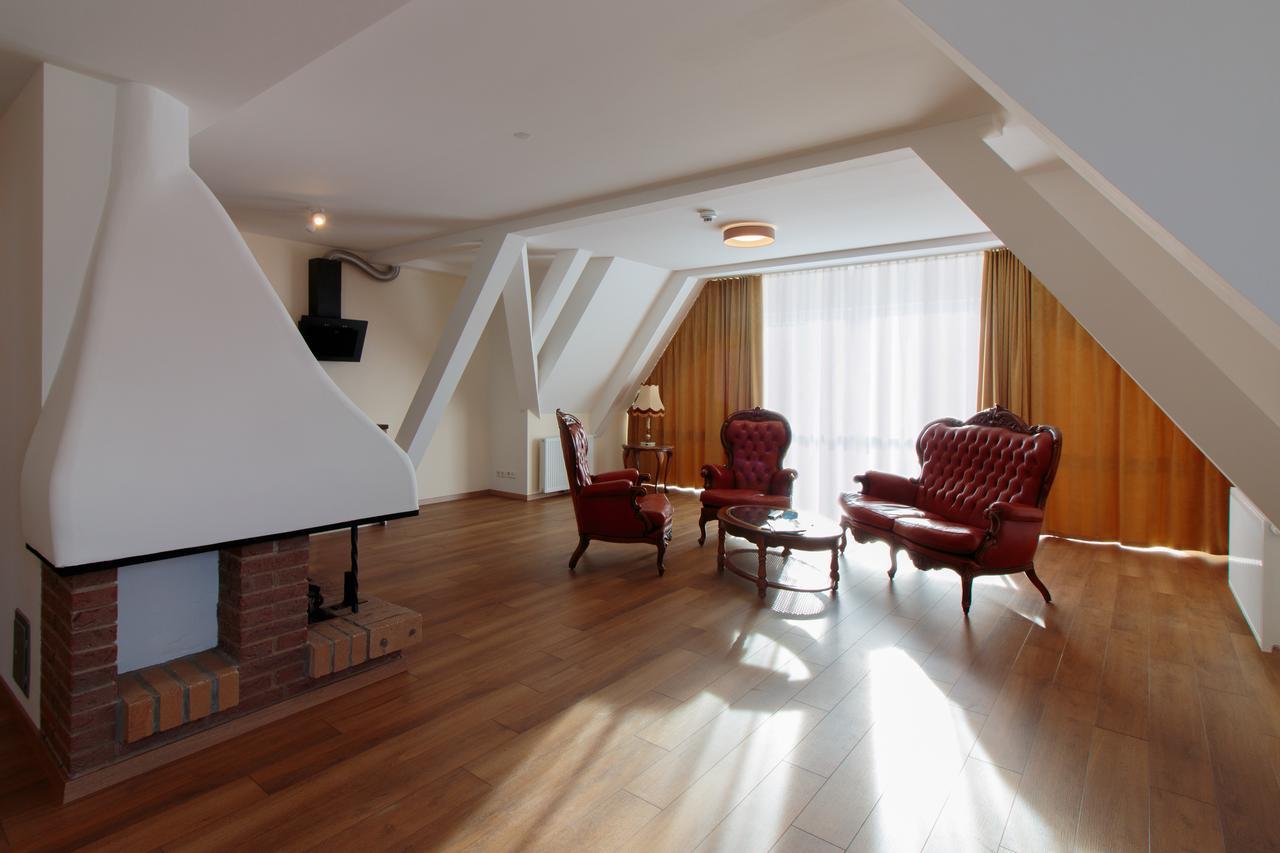 Hotel Heldt Bad Pyrmont Buitenkant foto