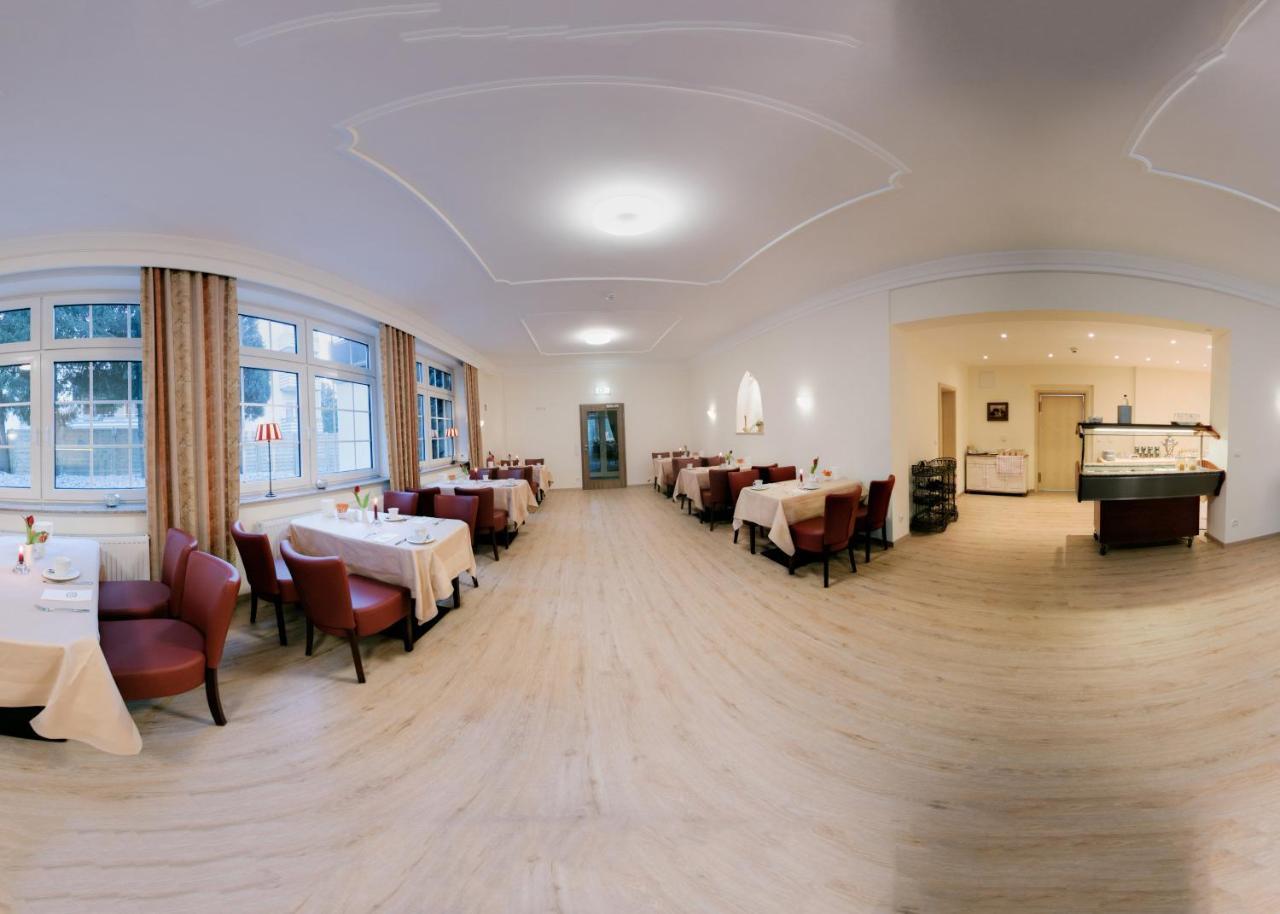 Hotel Heldt Bad Pyrmont Buitenkant foto